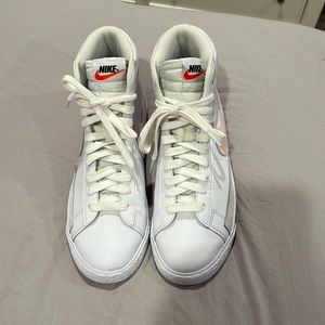 white and light pink nike blazers